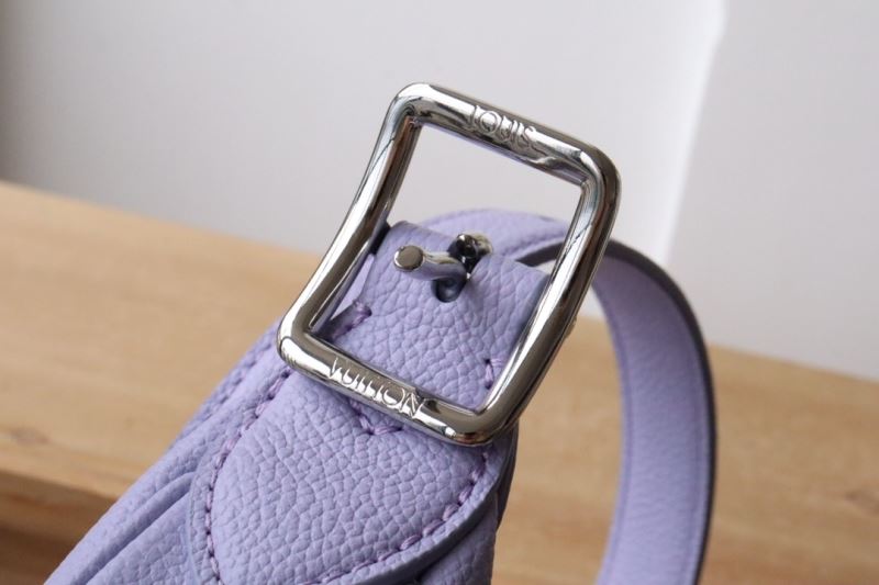 Louis Vuitton Hobo Bags